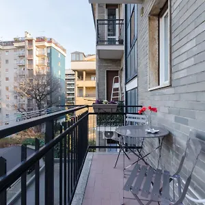  Appartamento Moderno San Siro Italia